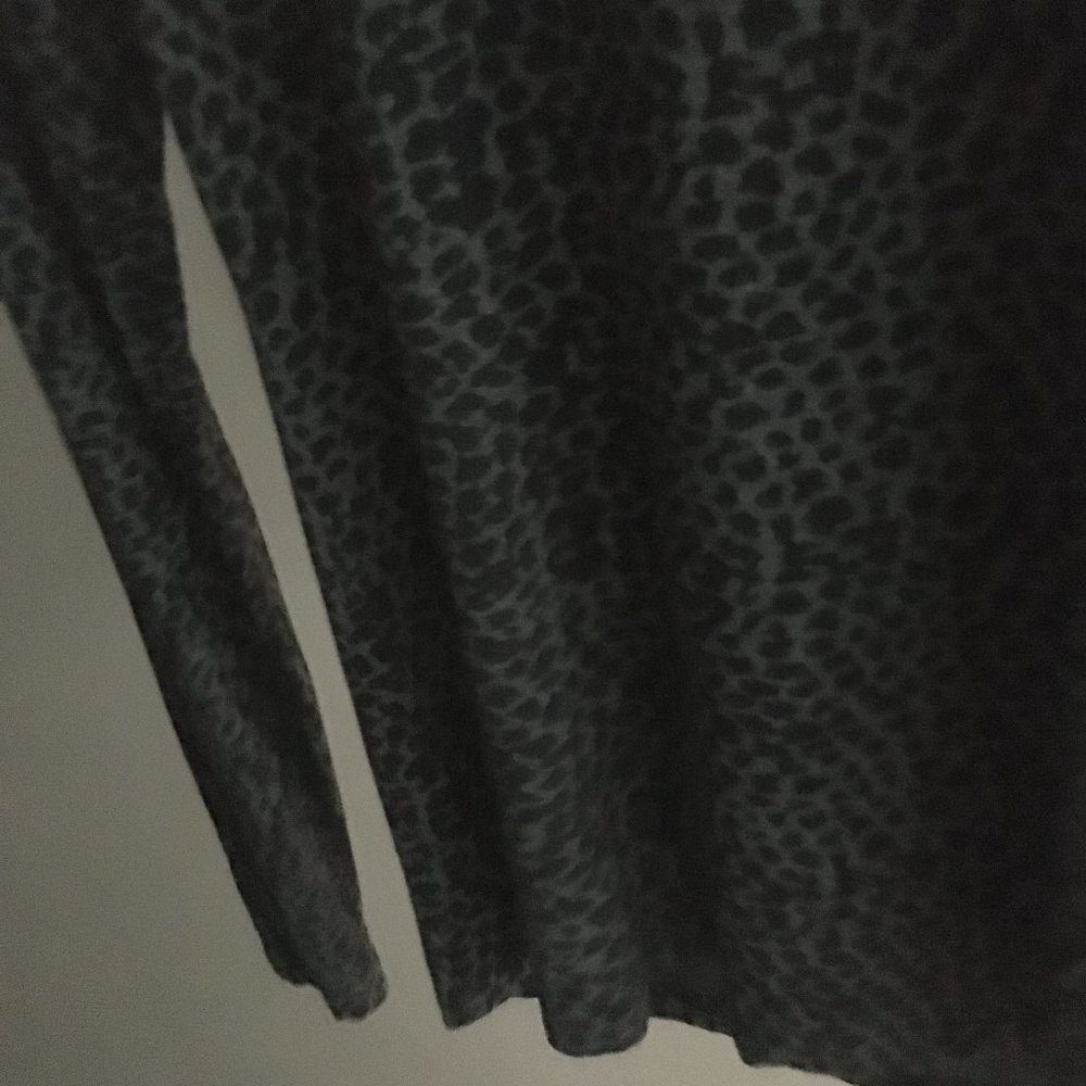 SOYACONCEPT DENMARK Python Snake Print Viscose Contour Top M Scandi - Picture 7 of 14